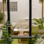 Cathedral Suites-City Center With Terrace